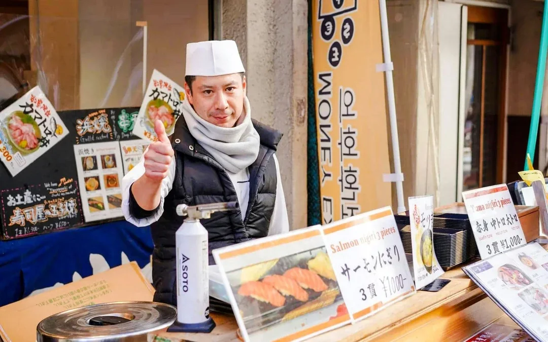 Tsukiji Fish Market: Behind the Scenes & 10 Seafood Tastings Image 7