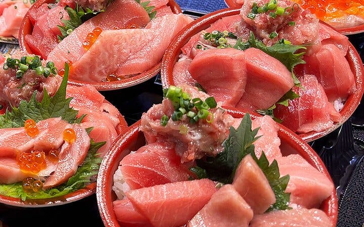 Tsukiji Fish Market: Street Food & Culture Walking Tour Image 7