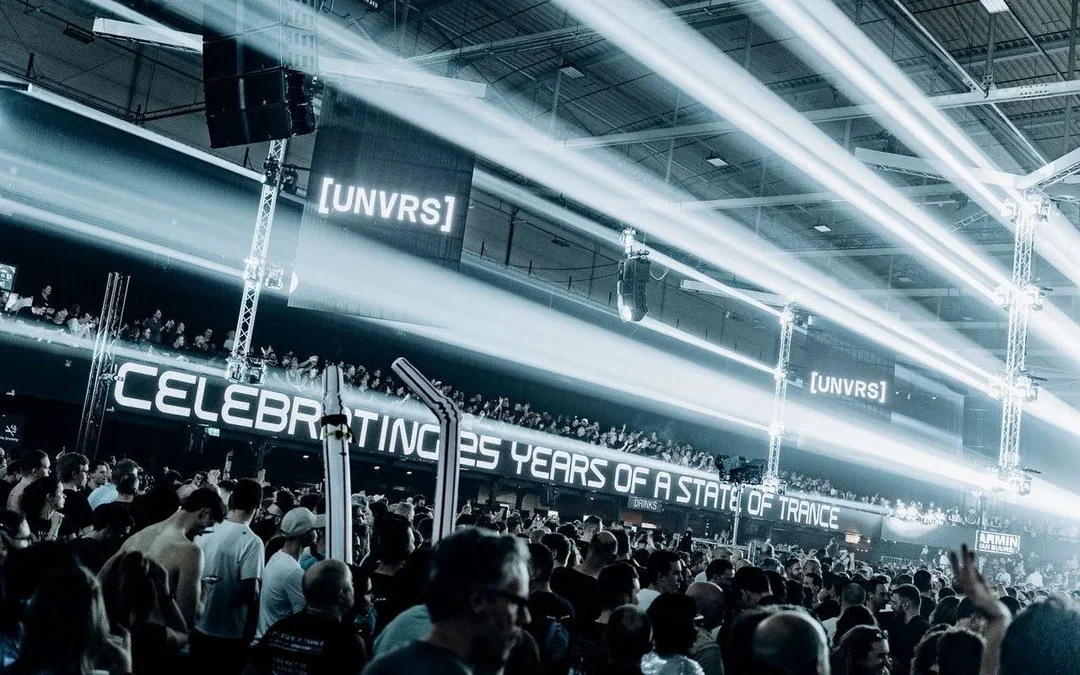 [UNVRS] on Mondays: Armin van Buuren Tickets (September & October only) Image 4