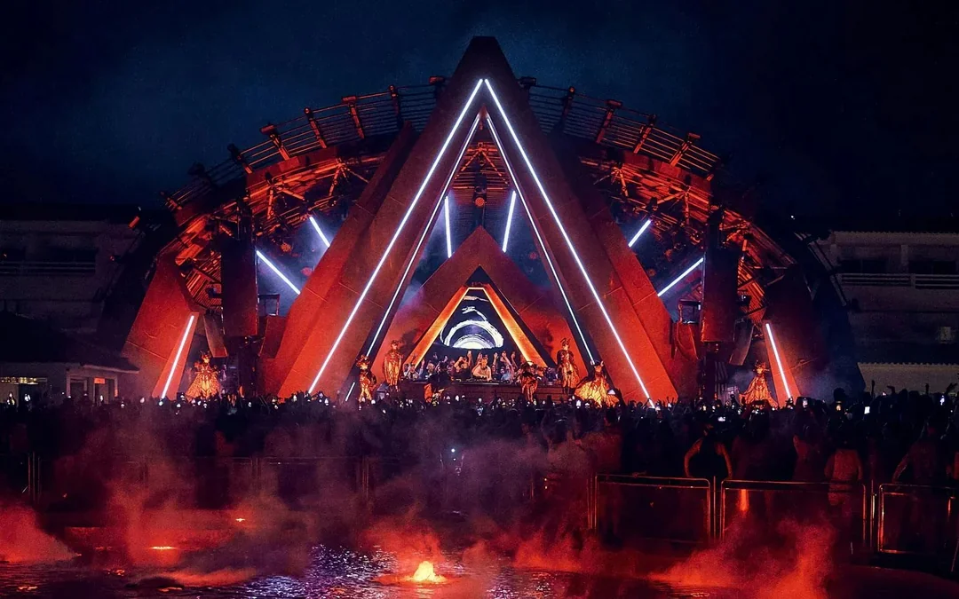Ushuaïa on Saturdays: ANTS Tickets Image 2