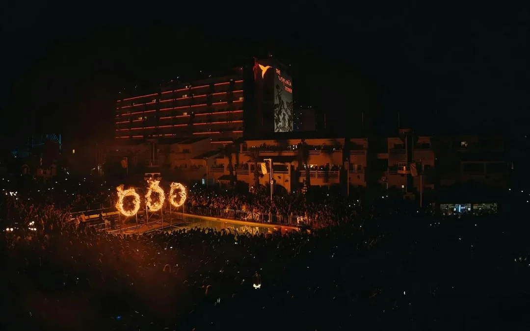 Ushuaïa on Sundays: Swedish House Mafia Tickets Image 3