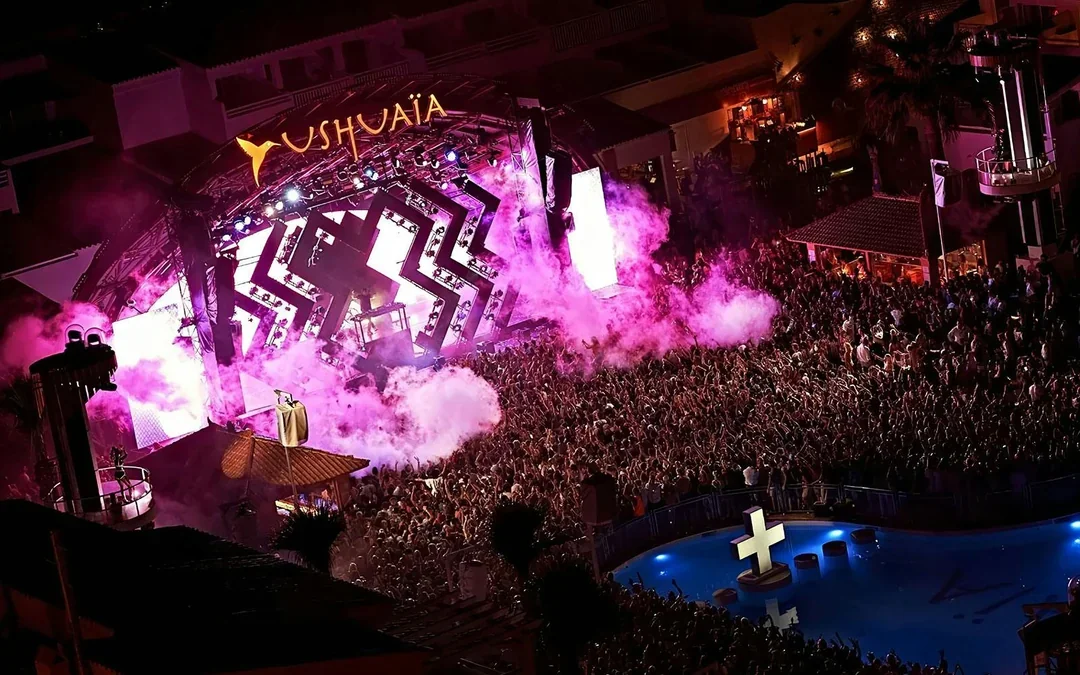 Ushuaïa on Thursdays: Martin Garrix Tickets Image 2