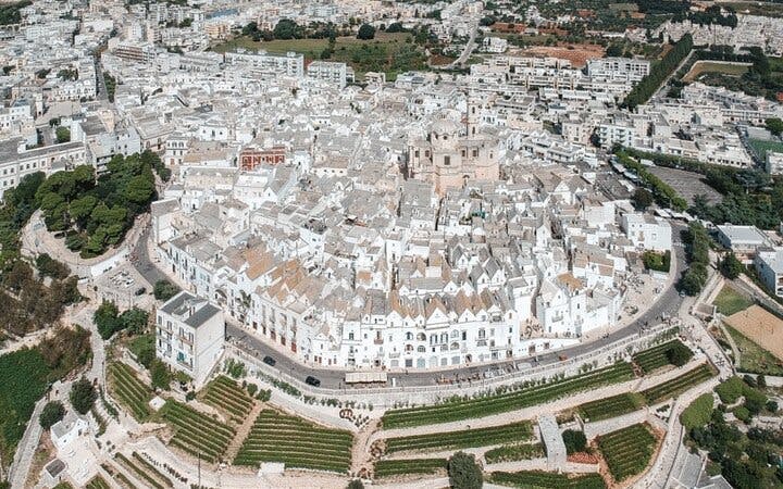 Valle d'Itria: Polignano, Ostuni e Locorotondo, from Bari Image 3