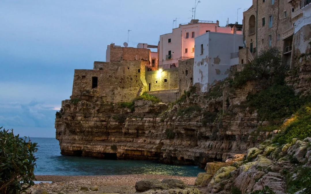 Valle d'Itria: Polignano, Ostuni e Locorotondo, from Bari Image 5