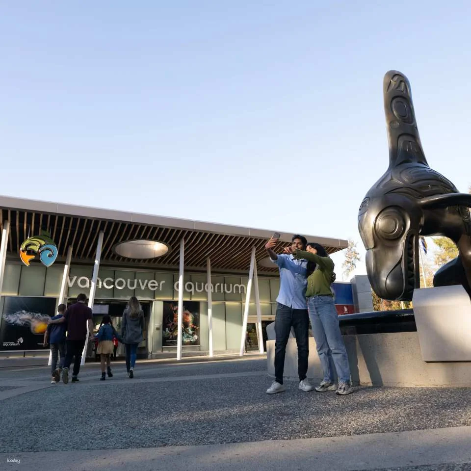 Vancouver Aquarium: Admission Ticket | Canada