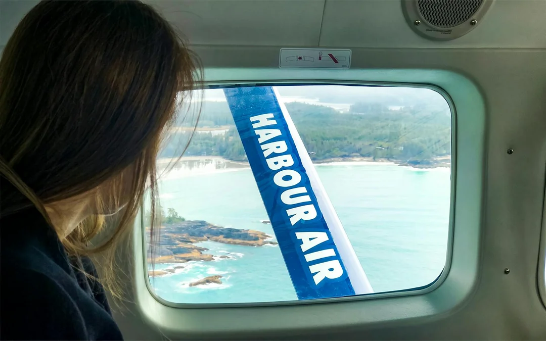 Vancouver Extended Panorama Seaplane Sightseeing Tour: Howe Sound & Sunshine Coast Image 2
