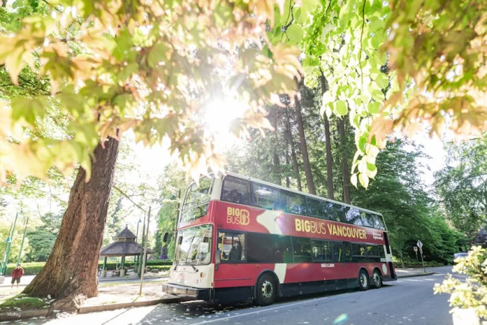 Vancouver hop-on, hop-off 24 or 48-hour sightseeing pass