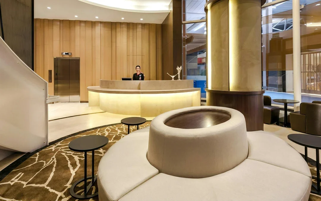 Vancouver International Airport: Plaza Premium Lounge at Domestic Departures, Gate B15 Image 1