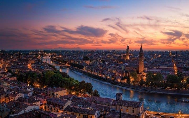 Verona Self-Guided Walking Tour on Mobile App Image 2
