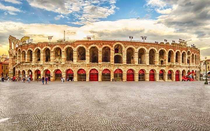 Verona Self-Guided Walking Tour on Mobile App Image 3