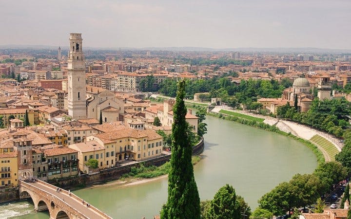 Verona Self-Guided Walking Tour on Mobile App Image 6