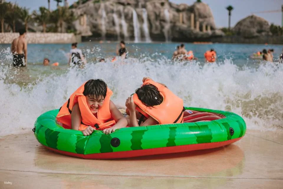 VinWonders Ha Noi: Wave Park & Water Park Ticket