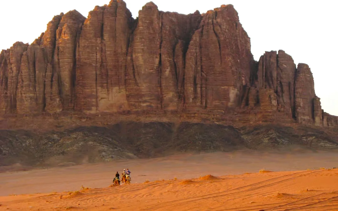 Wadi Rum Sunset Small-Group Jeep Tour with Lunch Image 2