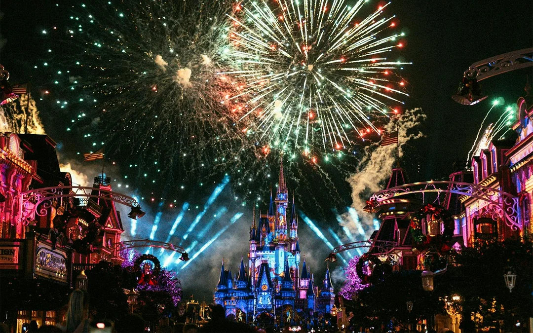 Walt Disney World Orlando: Mickey's Very Merry Christmas Party Image 1