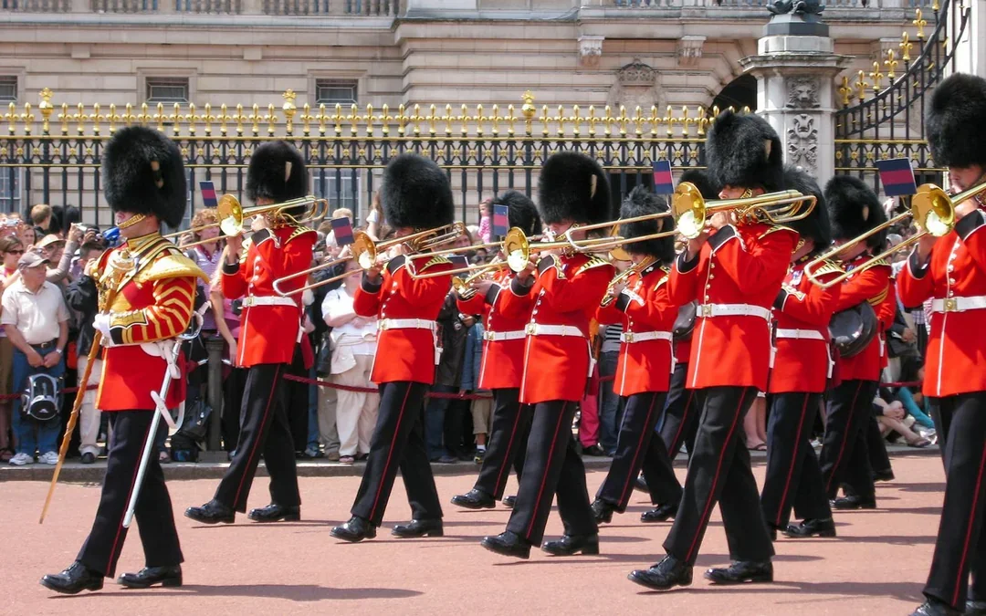 Westminster Small-Group Guided Walking Tour with St Paul’s Cathedral Admission Tickets Image 1