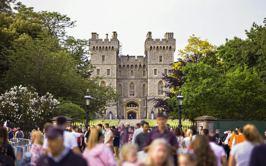 Windsor Castle Tickets with Optional Train/Coach Transfers from London Image 1