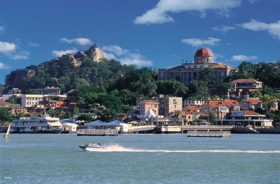 Xiamen Island Tour | Lujiang River Night Cruise | Kinmen from the Sea | Luxury Cruise Sightseeing Experience