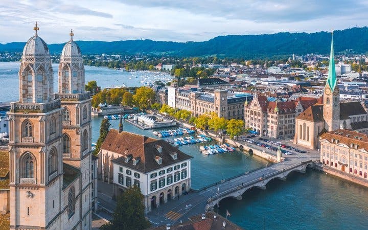 Zurich Self-Guided Walking Tour on Mobile App Image 4