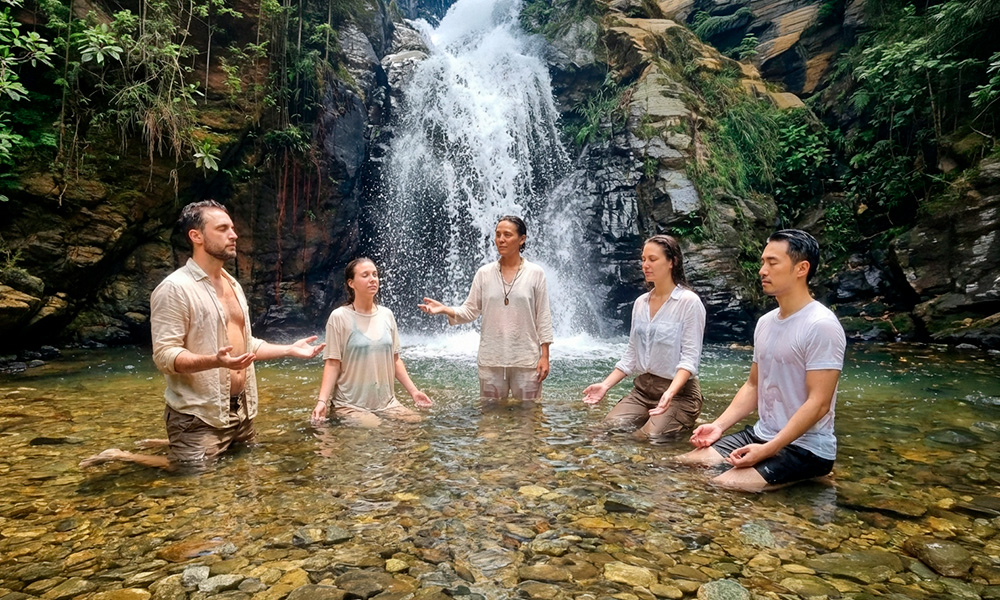 Ritual Ancestral en Cascada Sagrada Santa Elena