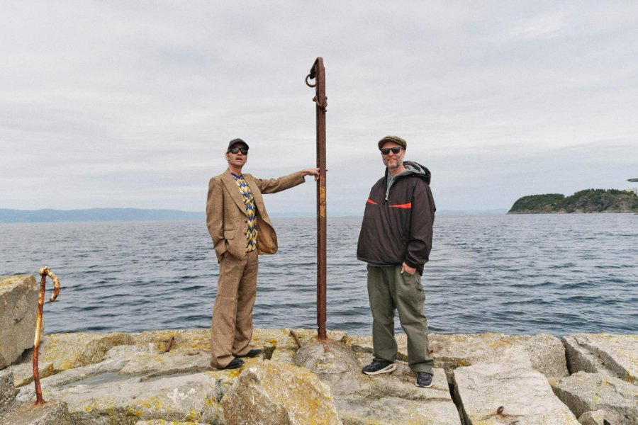 Svært få bill//Enok Utvida Monk på Moskus