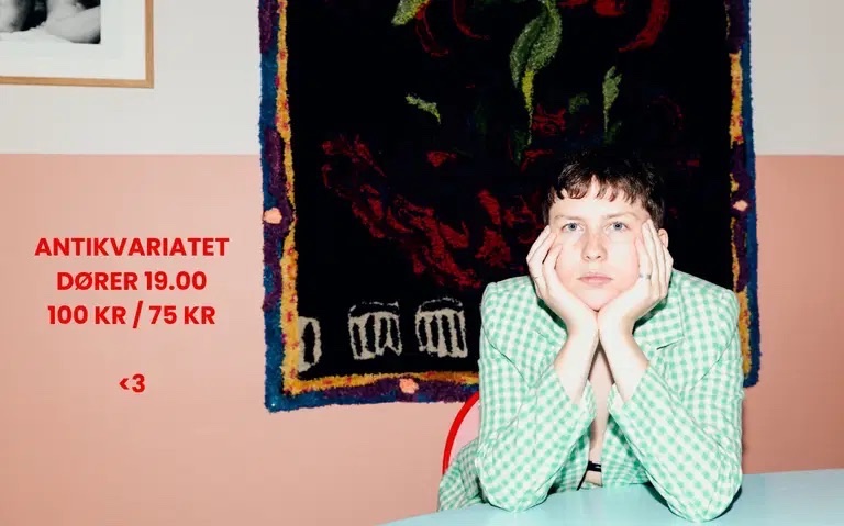 May be an image of text that says 'ANTIKVARIATET DORER 19.00 100 KR / 75 KR <3 鳳团 III H'