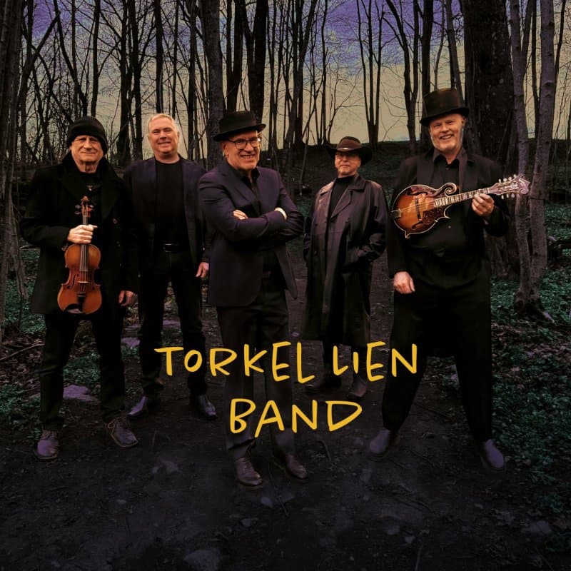 May be an image of violin, accordion and text that says "TORKEL いEN BAND"