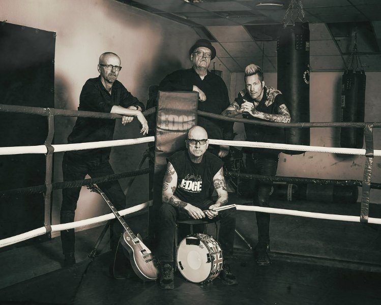 EDGE - Albumslipp på Moskus