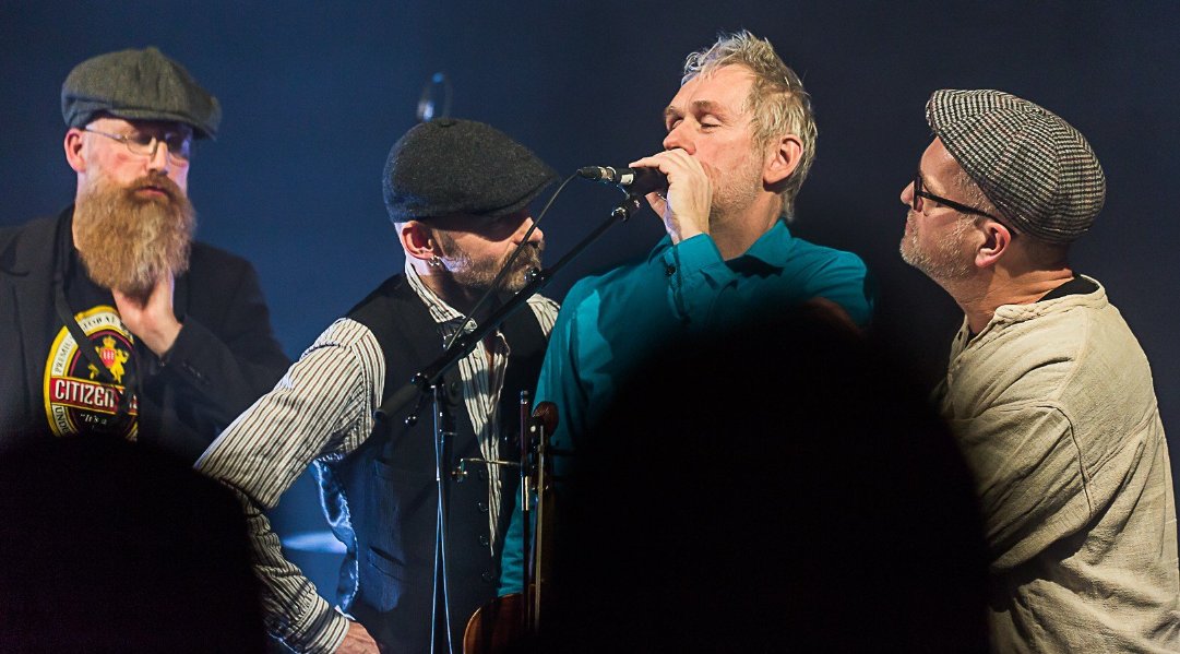 SKRØMT TILBAKE PÅ 3B Å NÅ I DET 31 ÅR