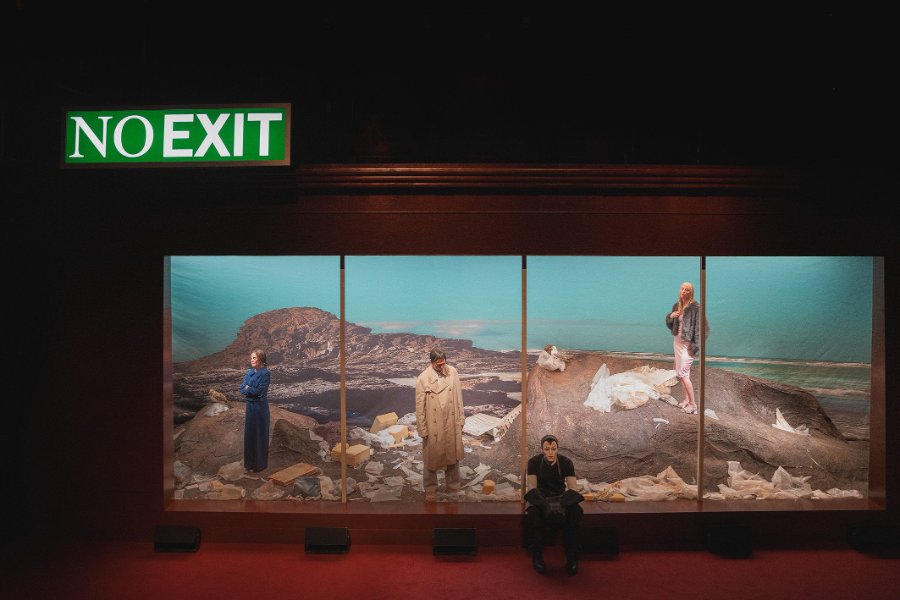 For lukkede dører av Jean-Paul Sartre