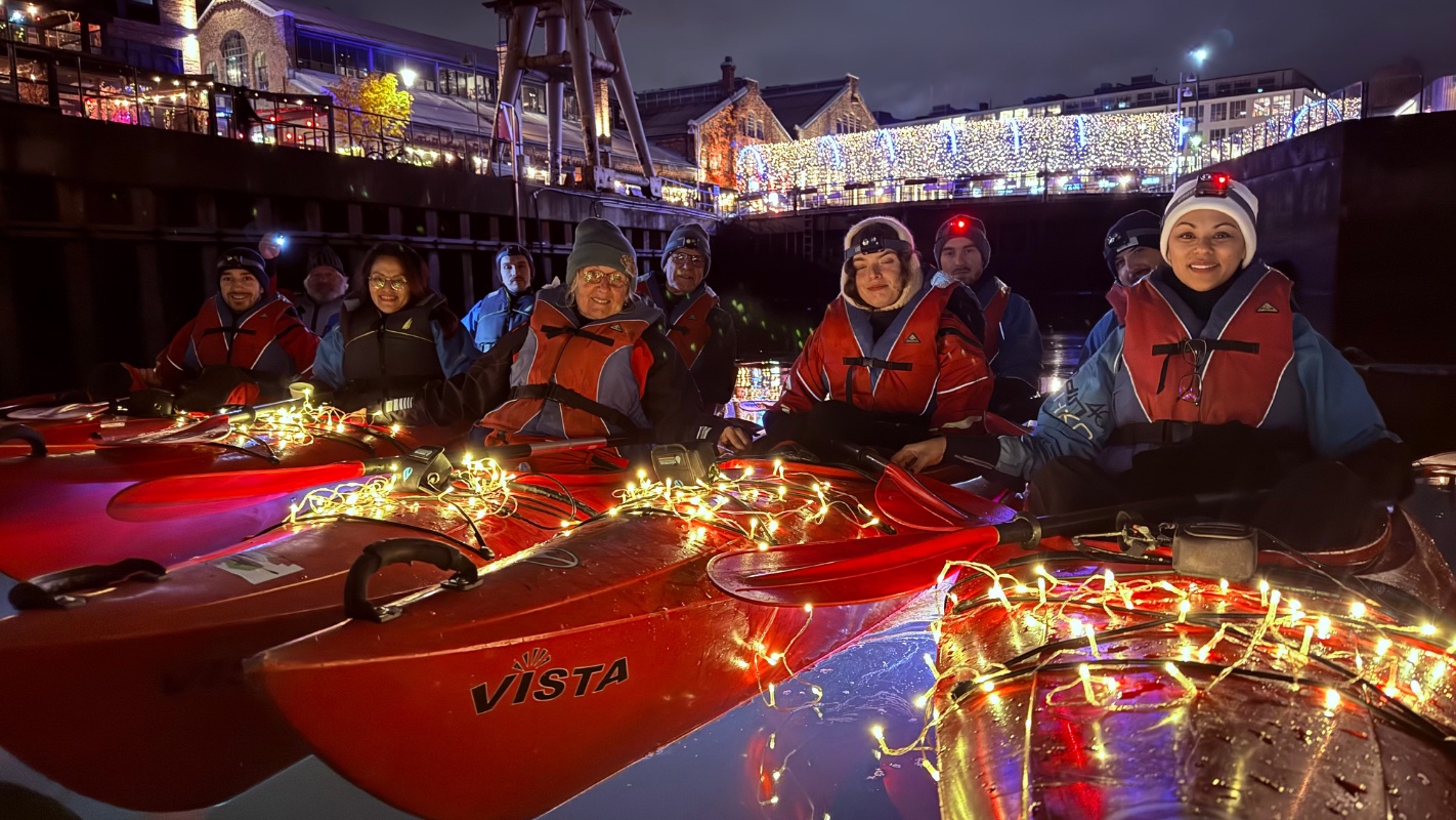 evening trip with kayaks