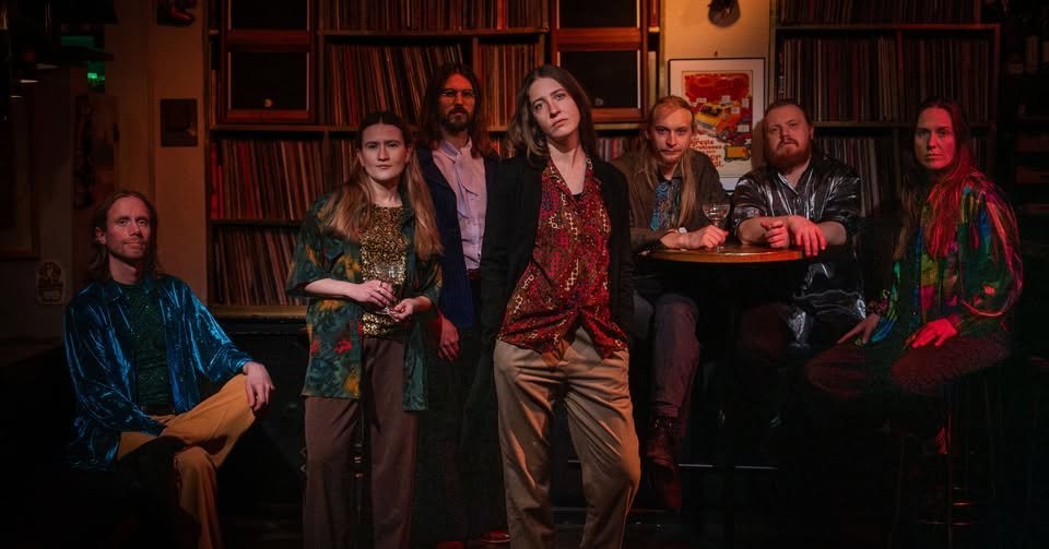 No photo description available.