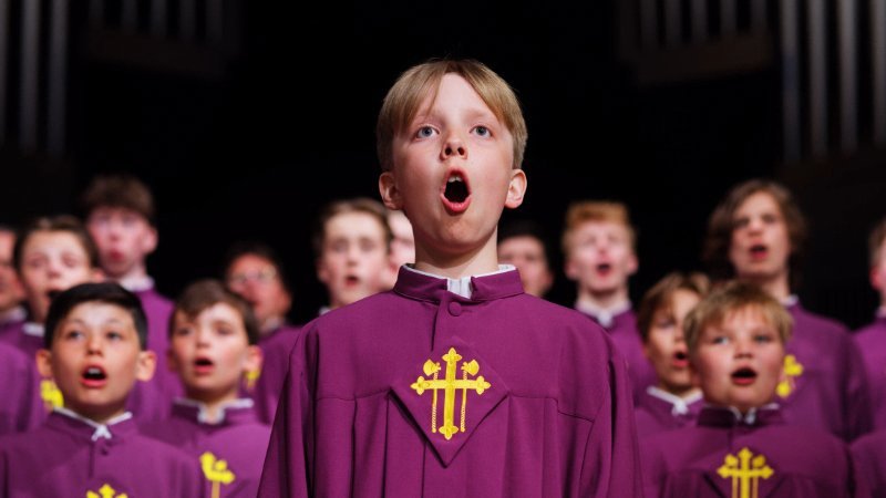 Choir boys singing in Nidaros cathedral