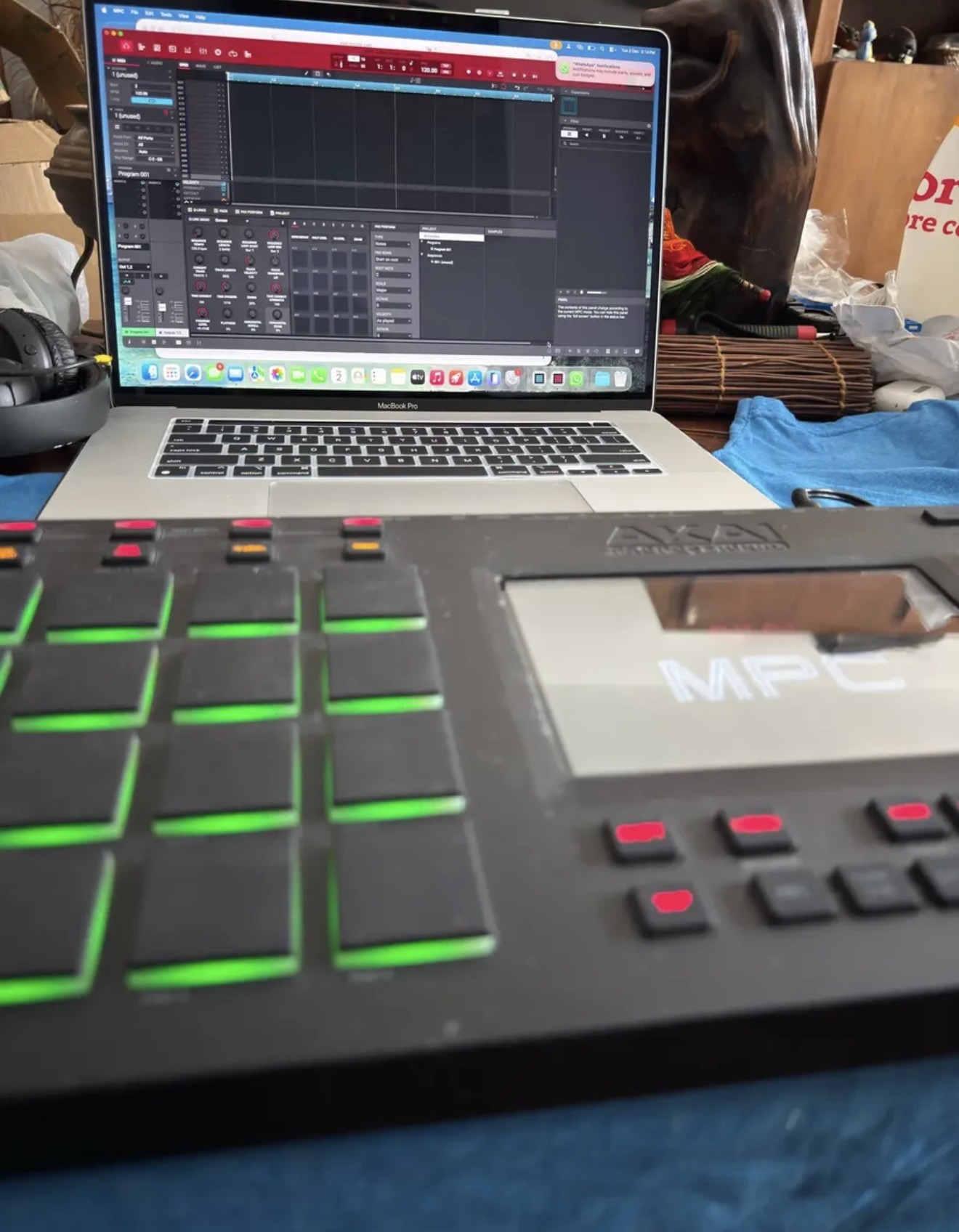 AKAI MPC TOUCH
