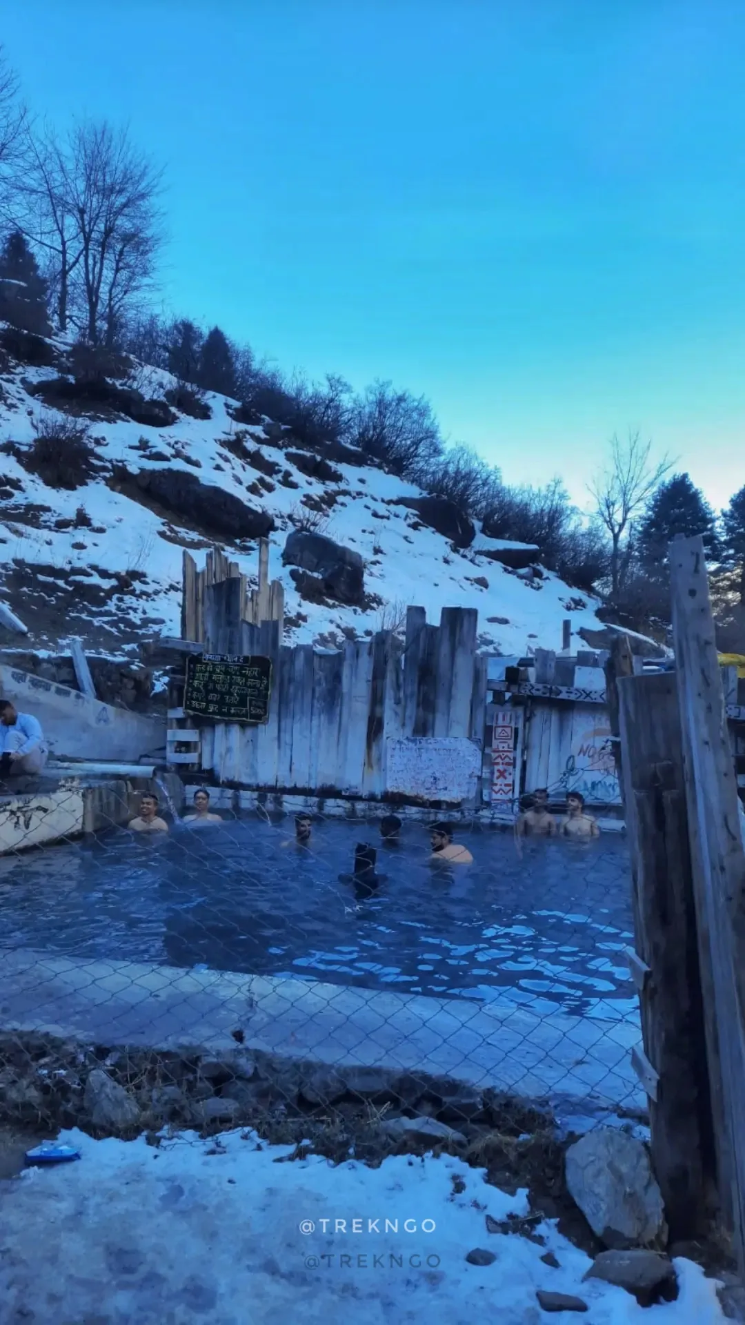 KHEERGANGA TREK trek view 5 - Kasol/Barshaini region