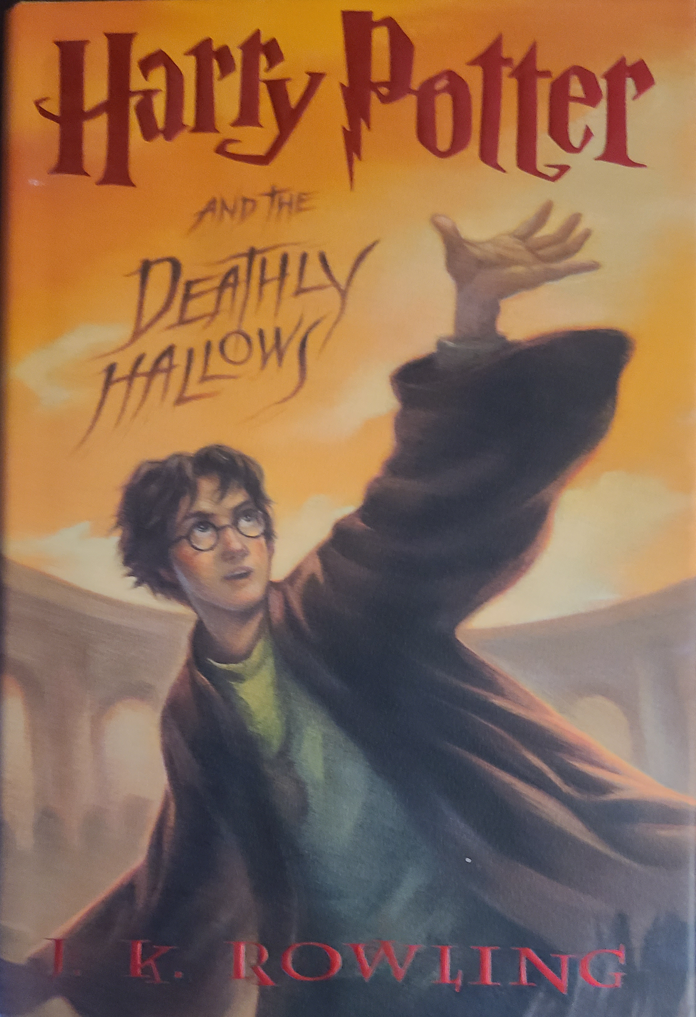Harry Potter - And The Deathly Hallows, First Edition  by J.K. Rowling. Brand New