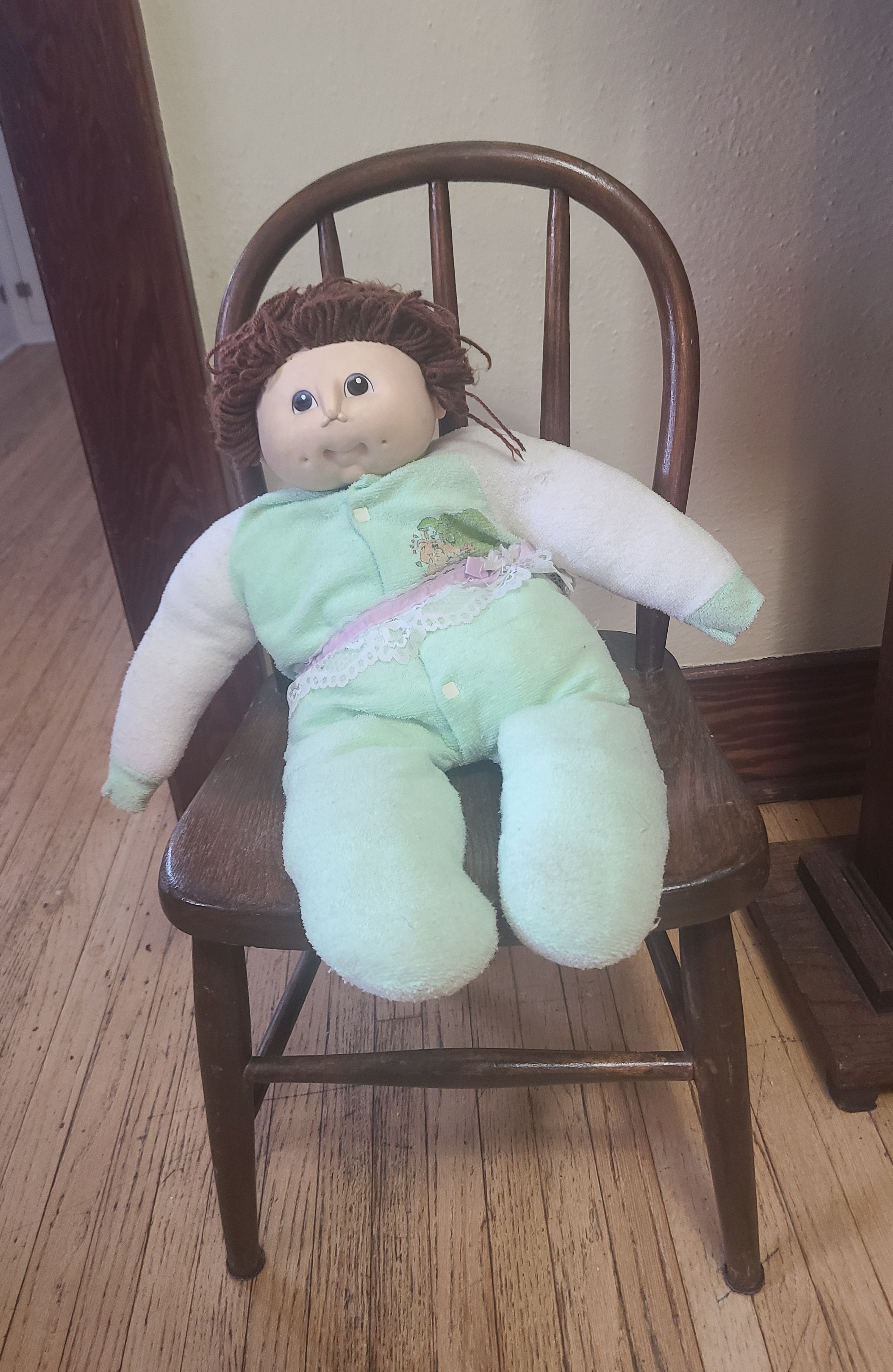 Antique Childs Solid Wood Spindle-back Chair thumbnail 1