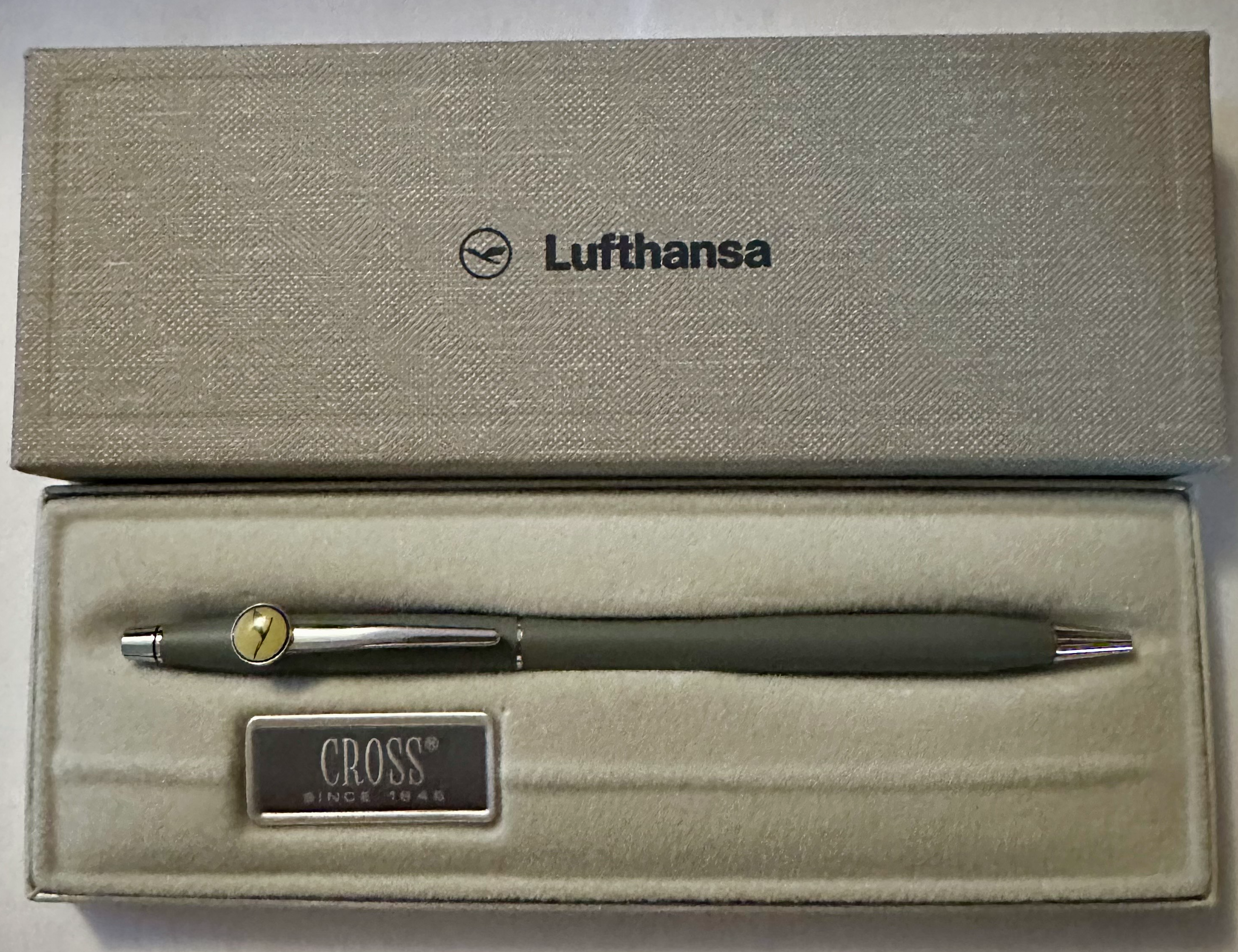 Vintage CROSS Ballpoint Pen - Matte Grey #2102 Lufthansa Airlines - Classic Chrome Plated Memorabilia thumbnail 3
