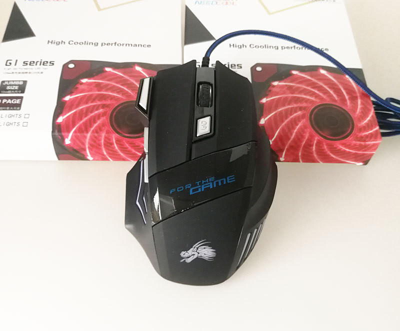 7-button Colorful Glowing USB Gaming Mouse — view 4