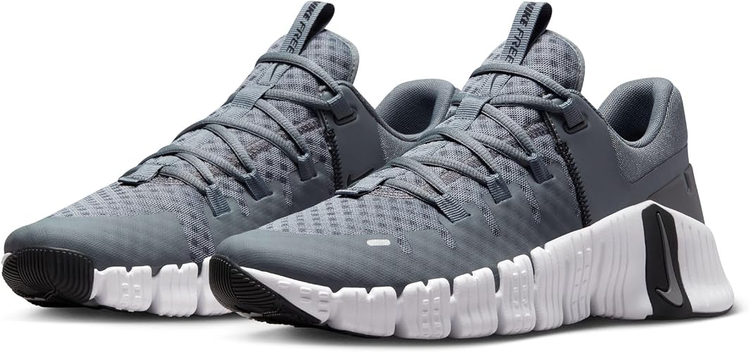 Nike Mens Nike Free Metcon 5 Sneaker — view 5