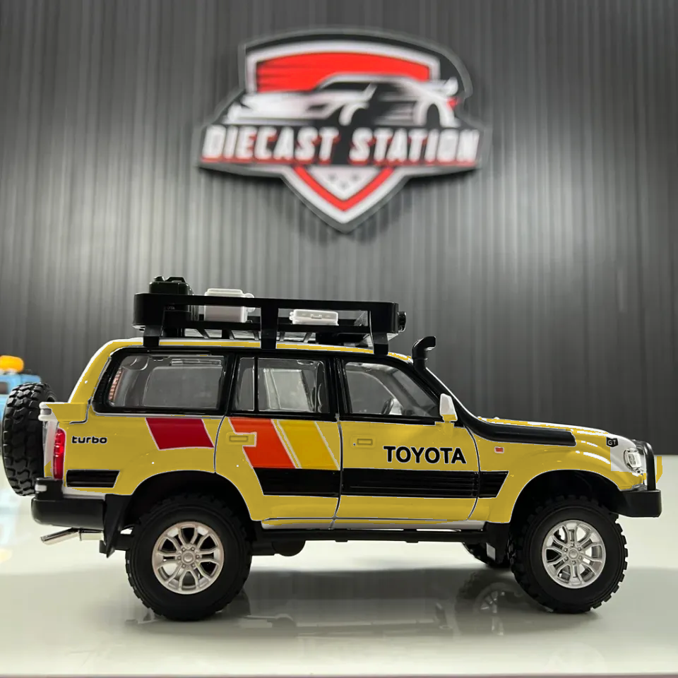 Land Cruiser 80 Off Road 1/24 Diecast Model — Yellow