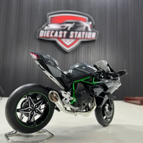 Kawasaki Ninja H2R 1:9 Big Scale Diecast Model Motorcycle — view 7