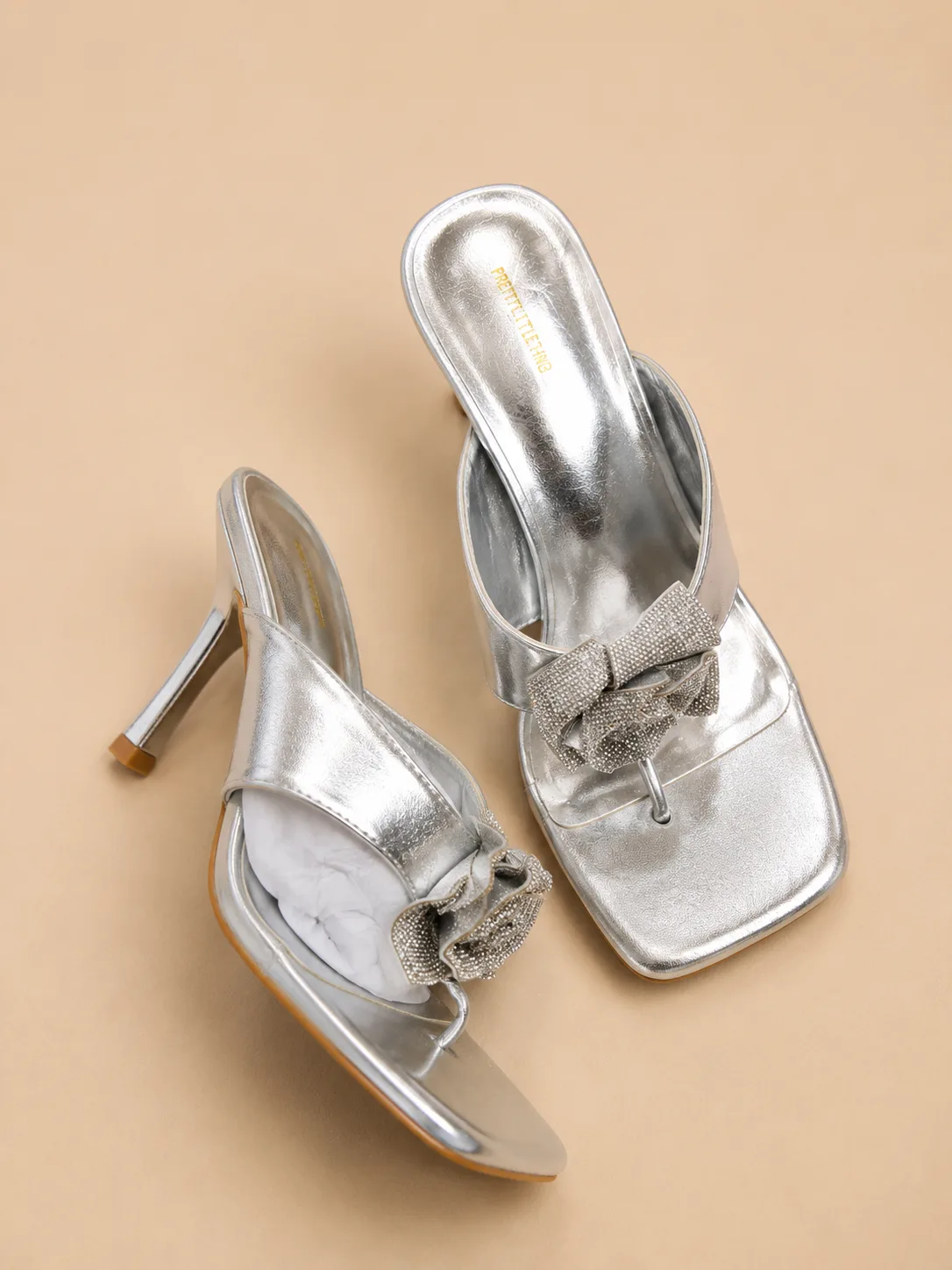 Mules Argentées à Nœud Strass