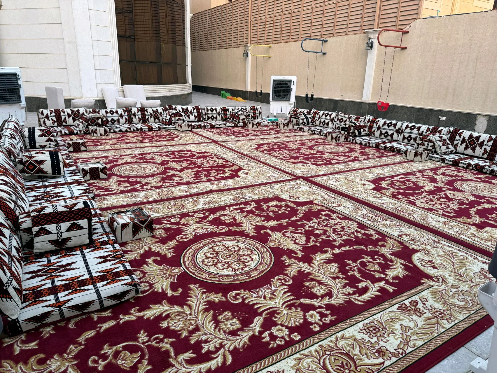 إيجار جلسات شعبية ومغربية 3