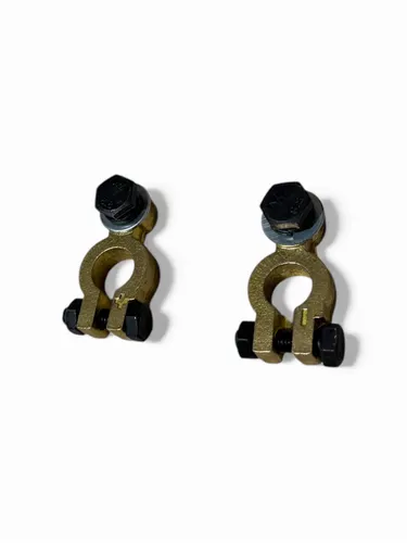 Set Borne Baterie din Alamă (+ și −) pentru Auto, Tractoare și Utilaje