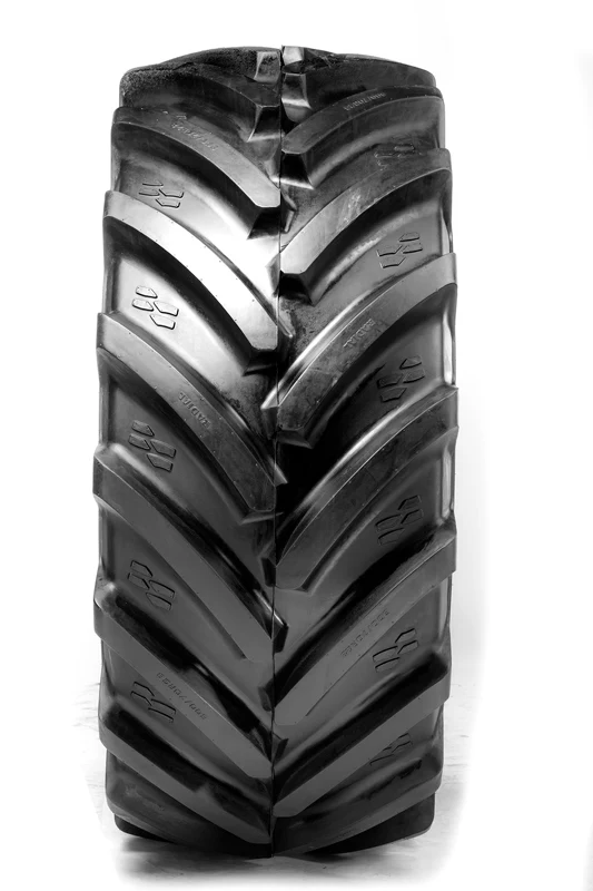 Anvelopă VF 710 / 60 R 30 Alliance Agriflex 372 + — TL 171 D