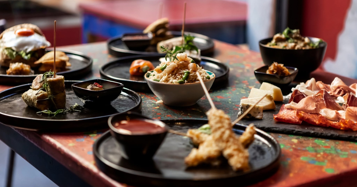 Camping Bar - Food & Beverage