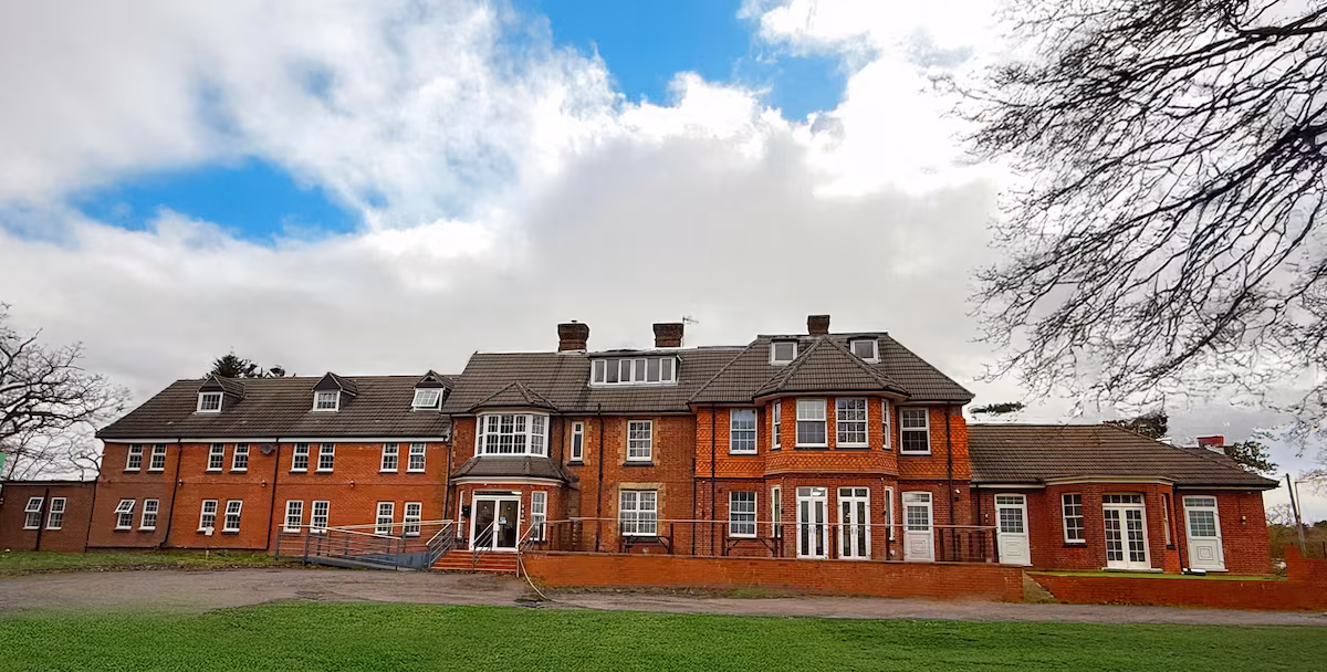 Trivelles Gatwick Crawley