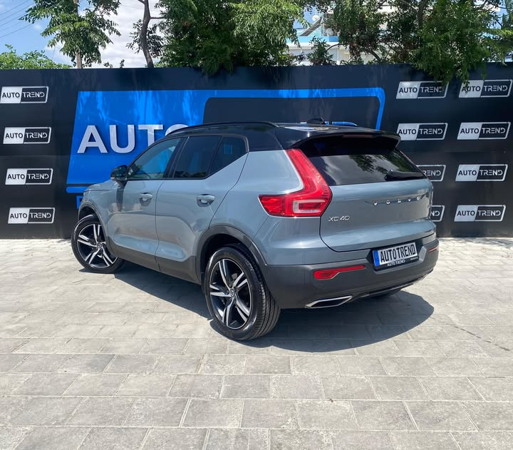 Volvo XC40 D3 R Design - Görsel 5