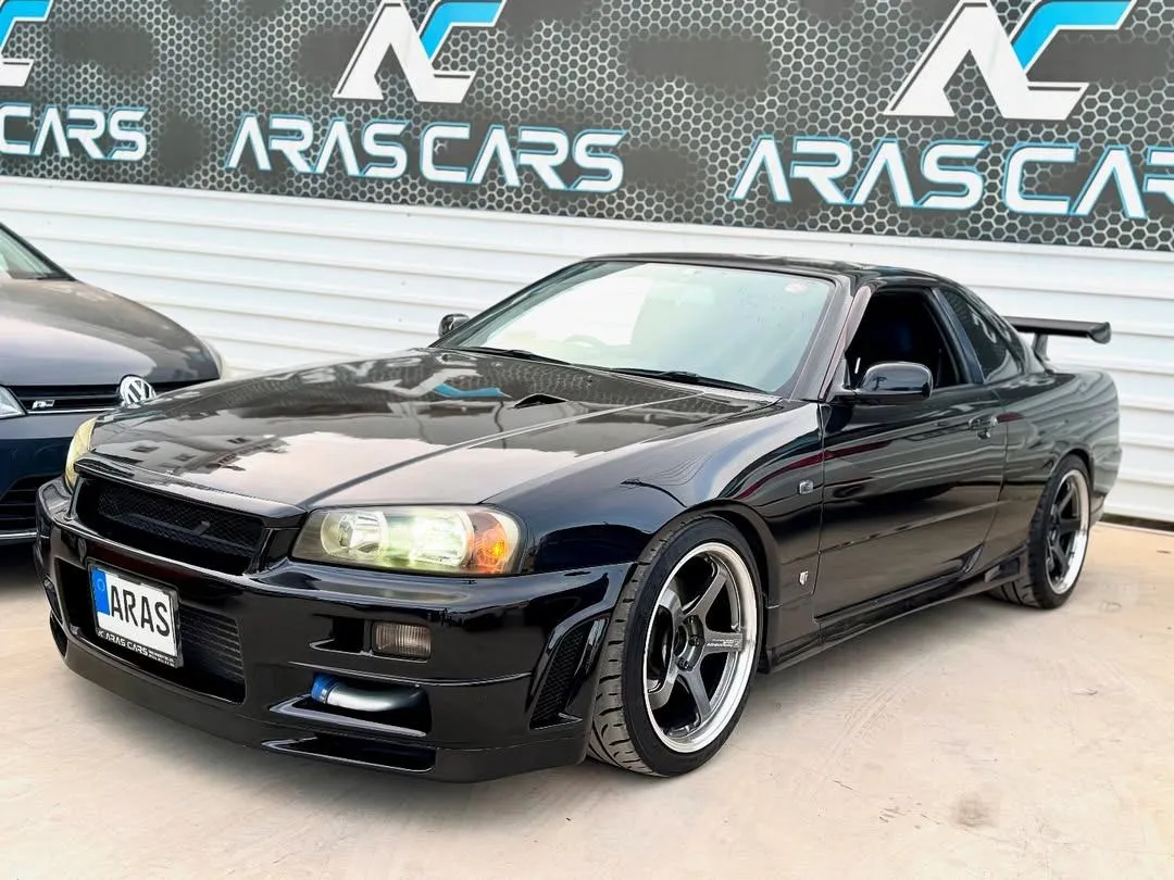 Nissan Skyline R34 Black Beast - Görsel 1