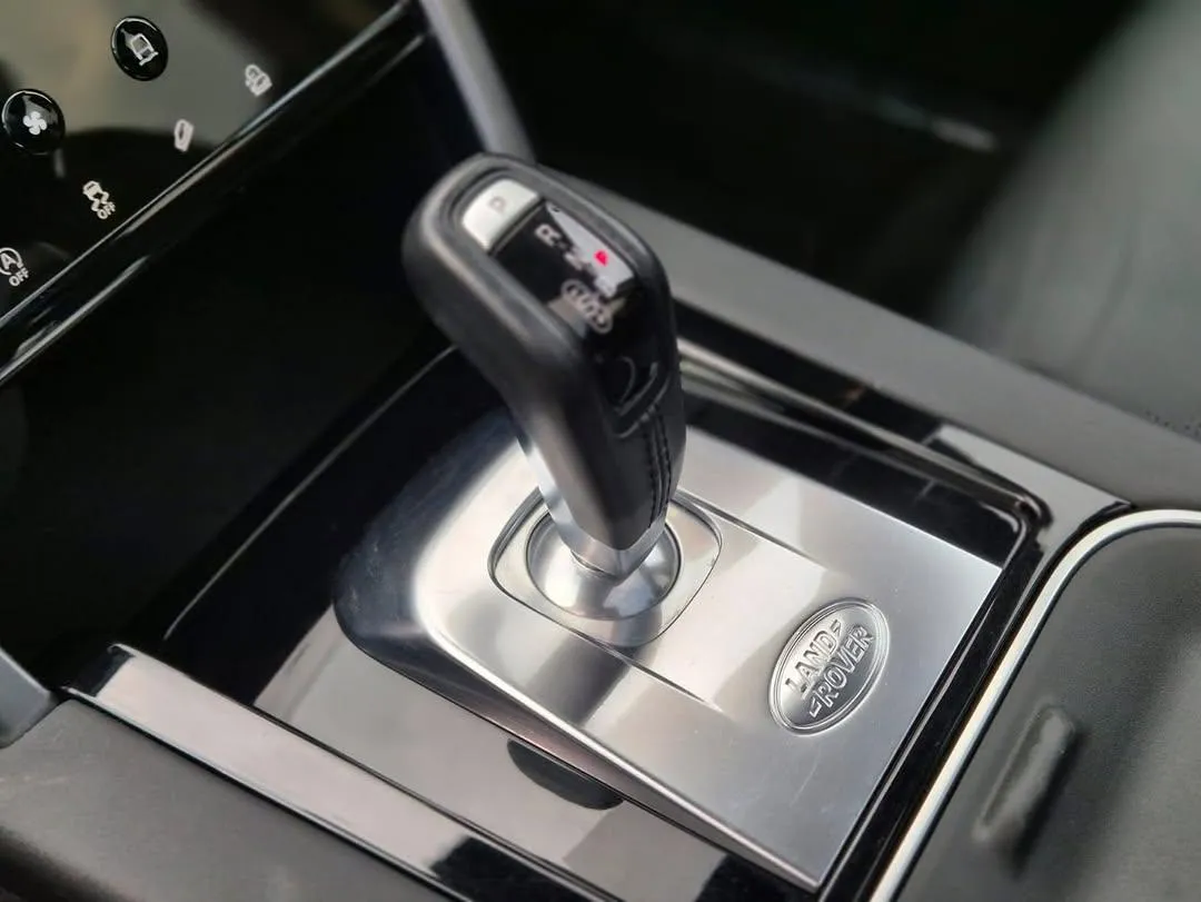 Land Rover Discovery Sport SE MHEV Diesel 2021 - Görsel 11